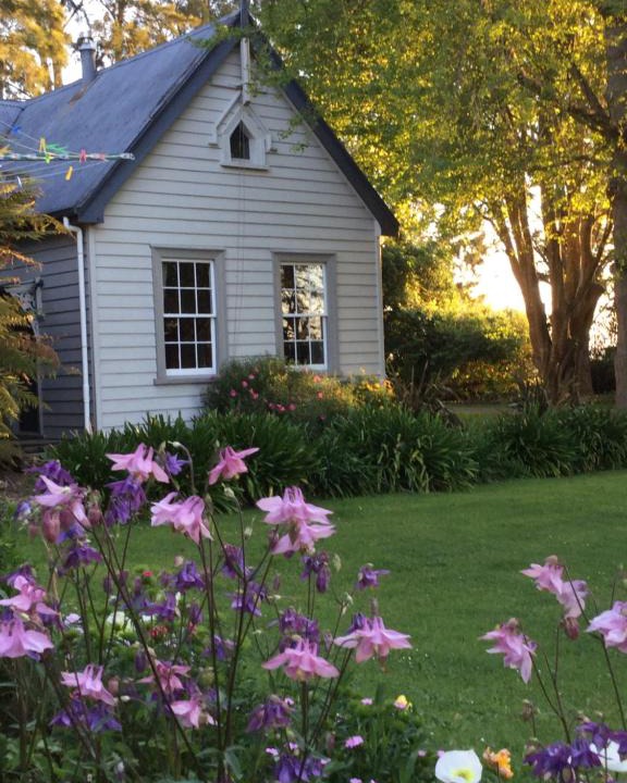 Te Awamutu House | The Old School House