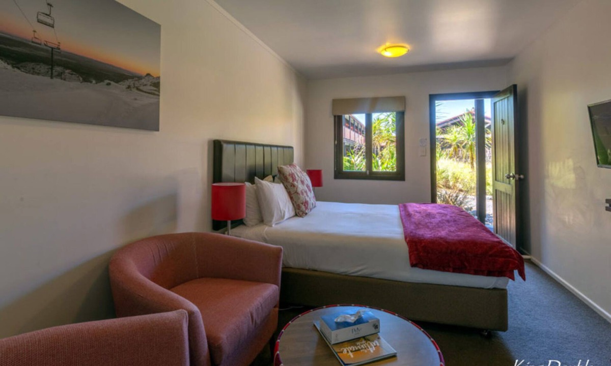 National Park Village Hotel | The Park Hotel Ruapehu
