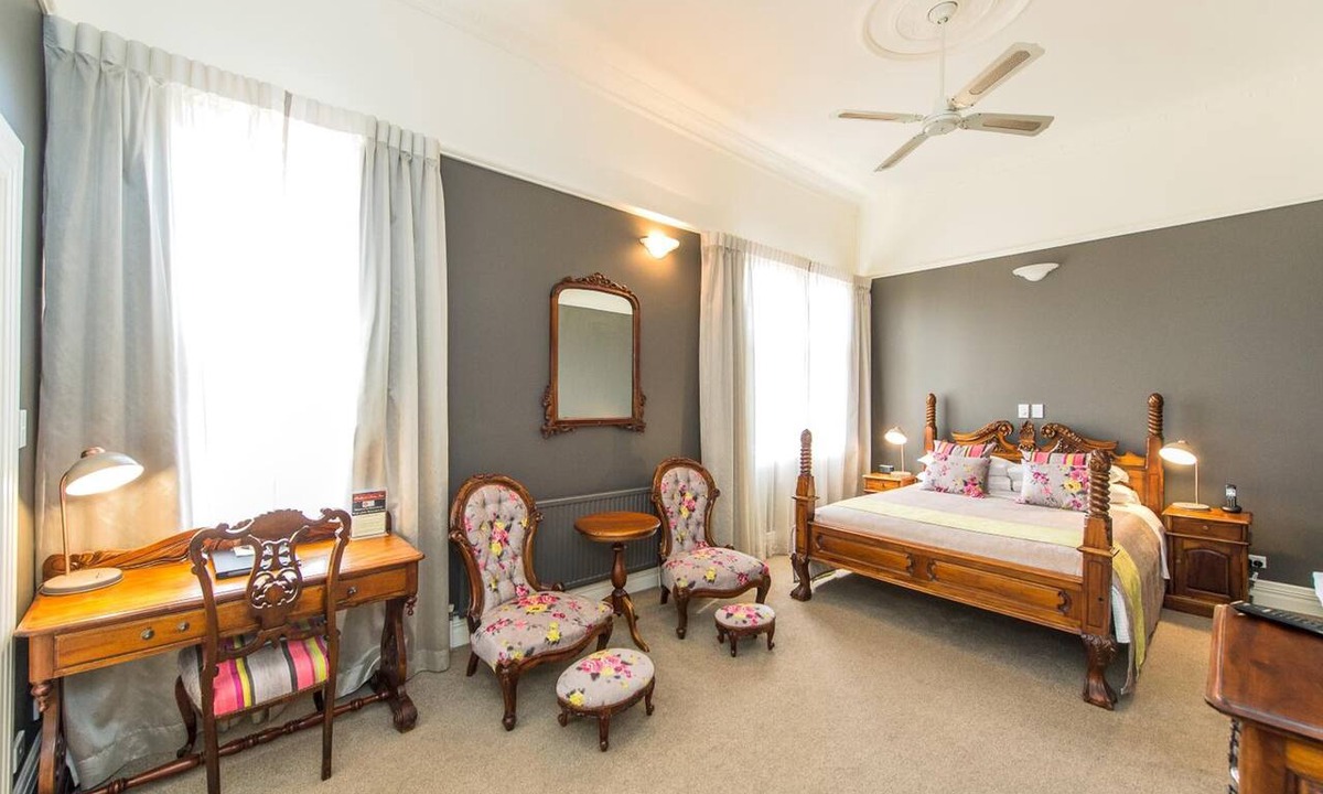 Whanganui Hotel | The Rutland Arms Inn