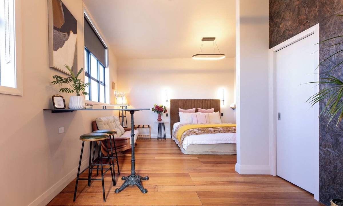 Martinborough Apartment | The Verdict Suite