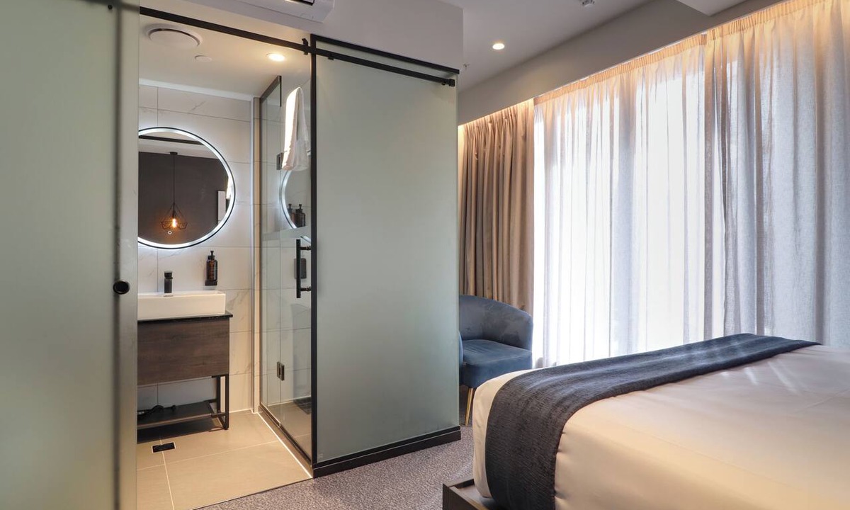 Te Aro Hotel | The Viv Hotel Wellington