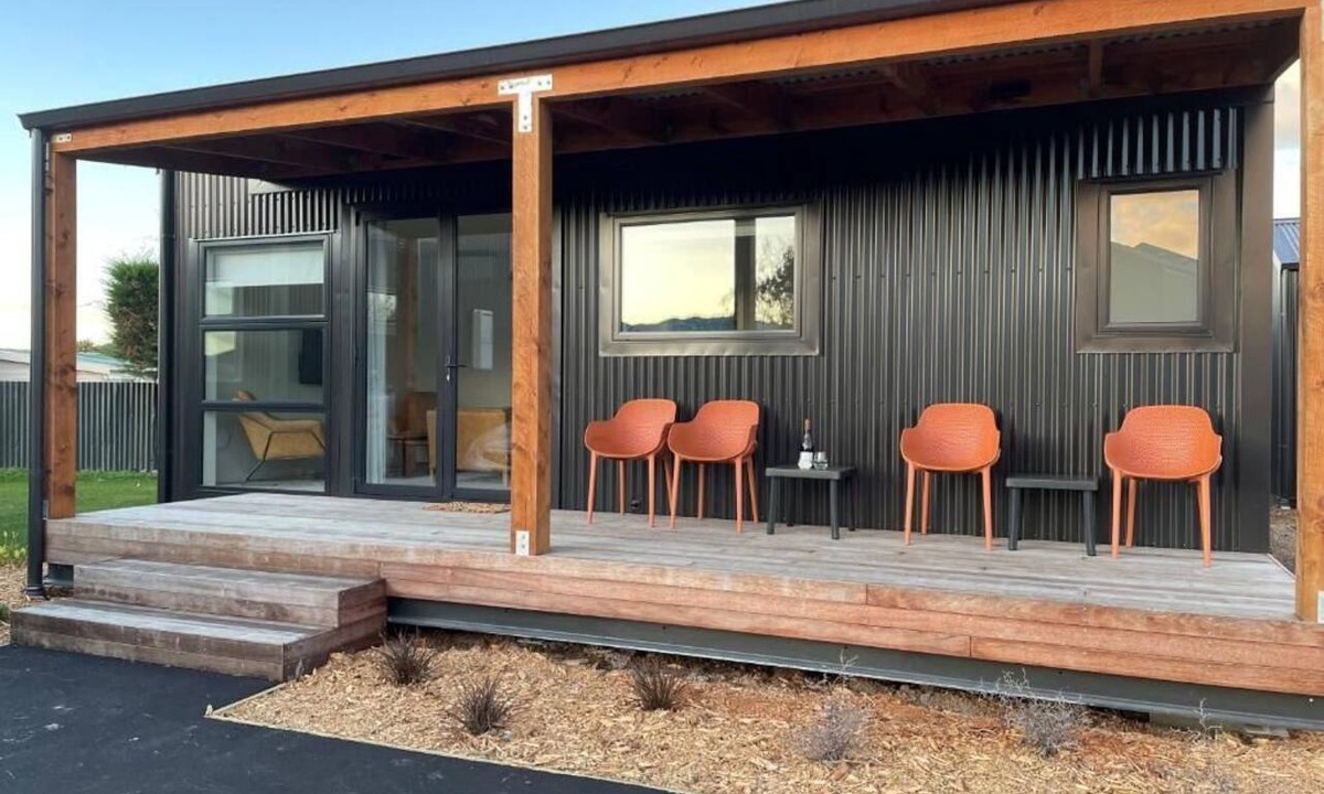 Waimate Hotel | The Waimate Lodges