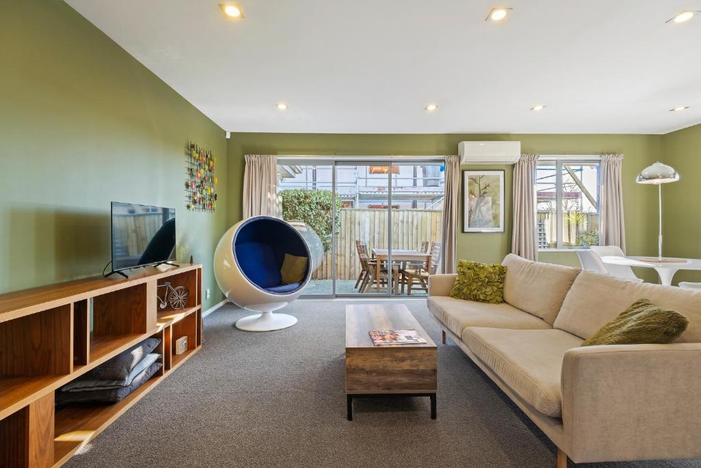 Edgeware House | The Wild Fern by Aotearoa Escapes