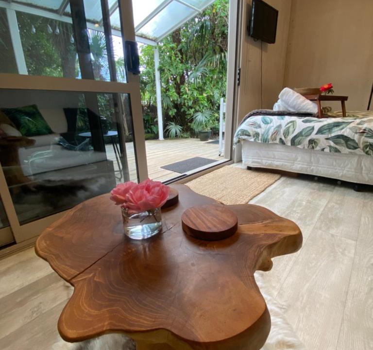 Marewa House | Tropical Garden Retreat