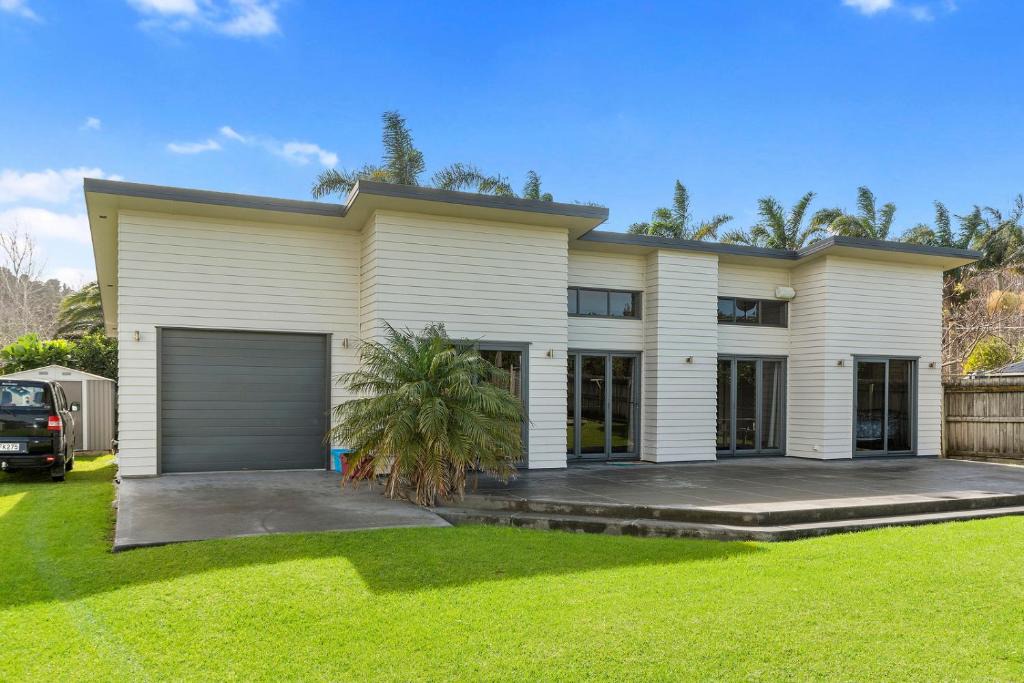 Tutukaka House | Tutukaka Treat - Wellingtons Bay Holiday Home