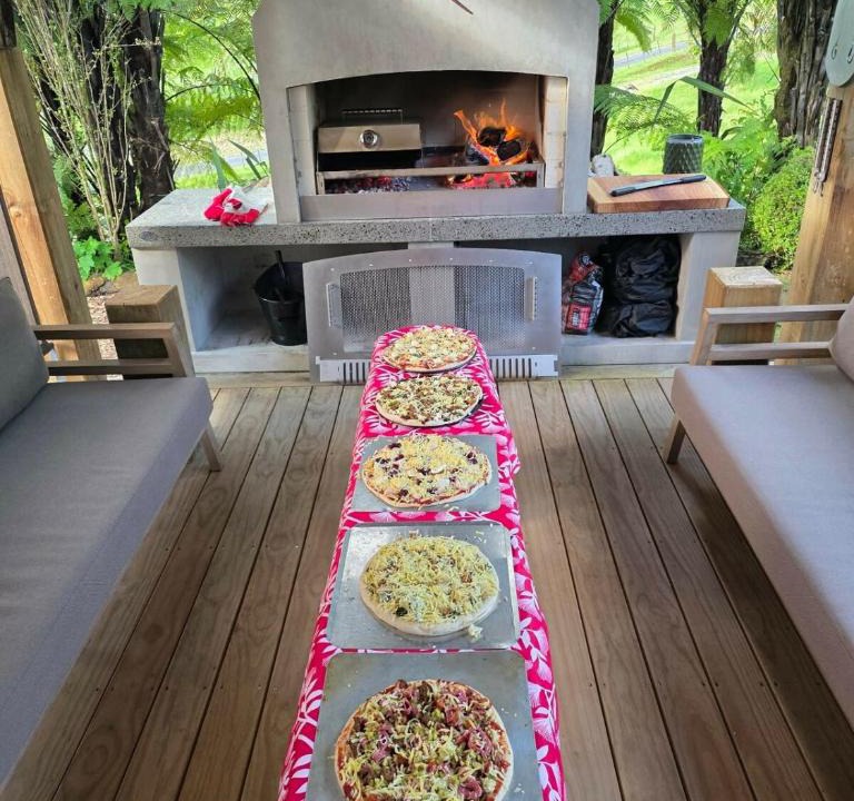 Pyes Pa Bed & Breakfast | Two Tui Homestead and BnB