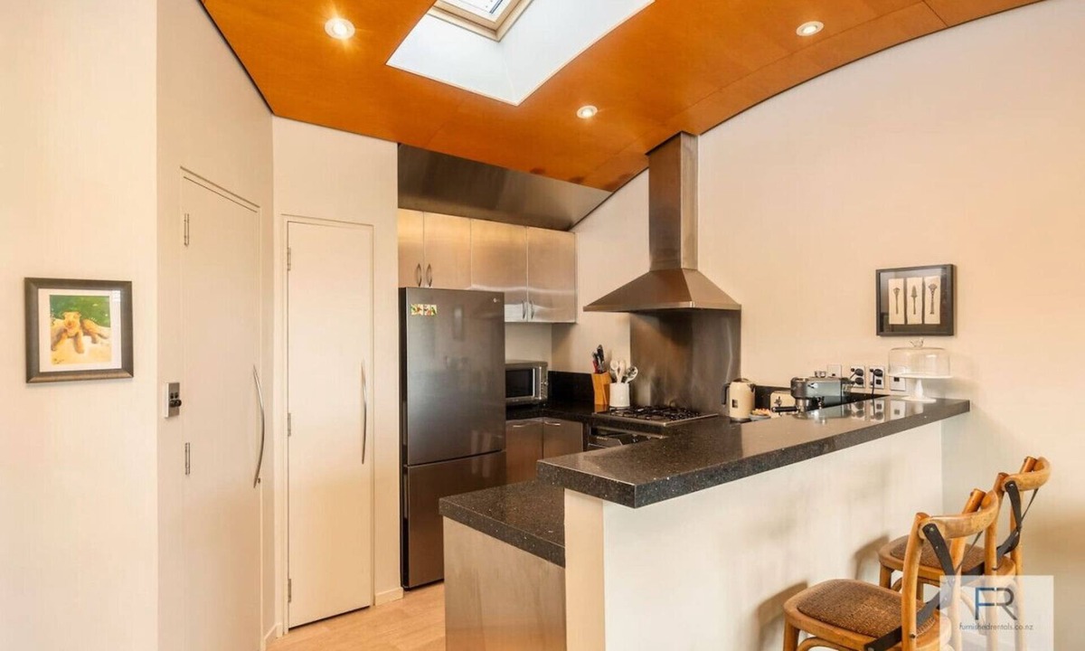 Herne Bay House | Unique Herne Bay Haven with Spa