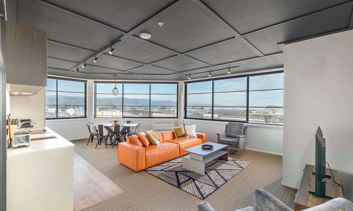 Petone Apartment | Vibrant 3BR Petone Stay w Foosball & Harbour Views