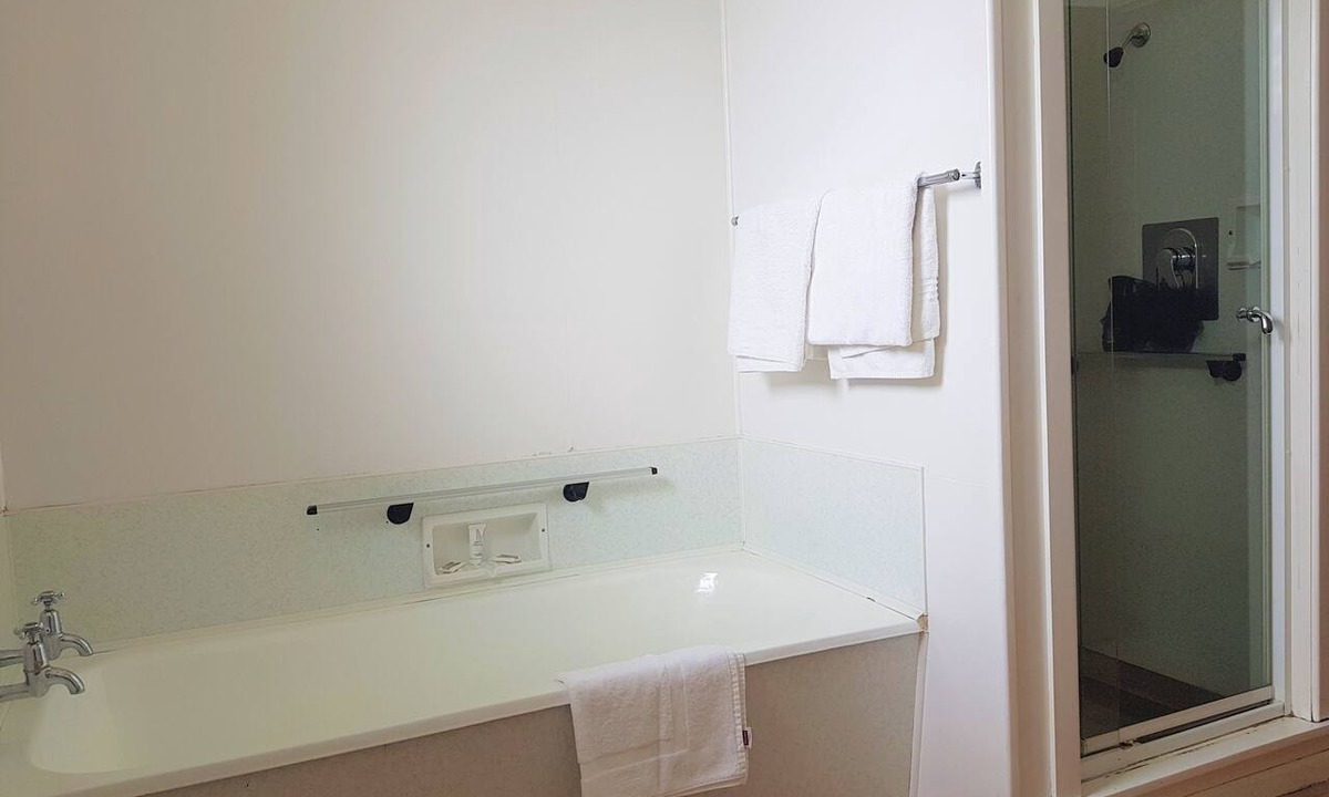 Wairoa Hotel | Vista Motor Lodge