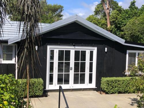 Te Horo House | Waihinau Cottage - One or Two Room Options!