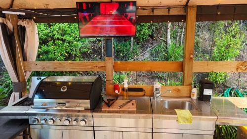 Kaeo House | Wainui bush retreat