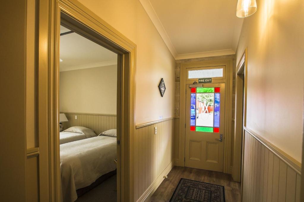 Kurow Cabin | Waitaki Braids