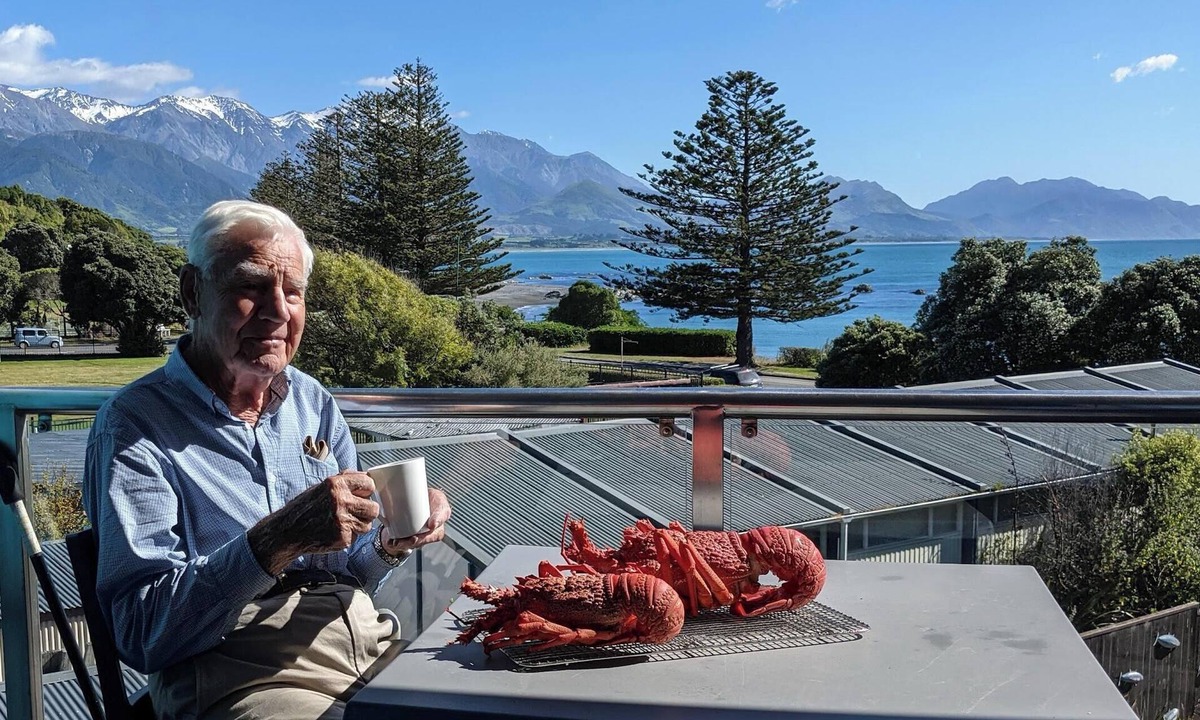 Kaikoura House | Waves Apartment 12 | KK78012