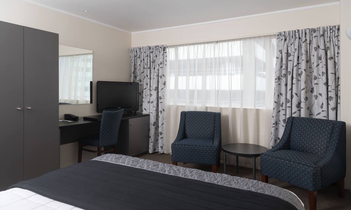 Te Aro Hotel | West Plaza Hotel