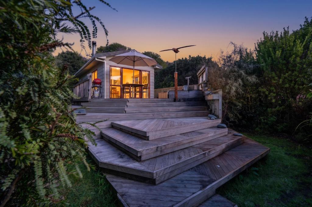 Omaui House | Whare Manu Boutique Cottage