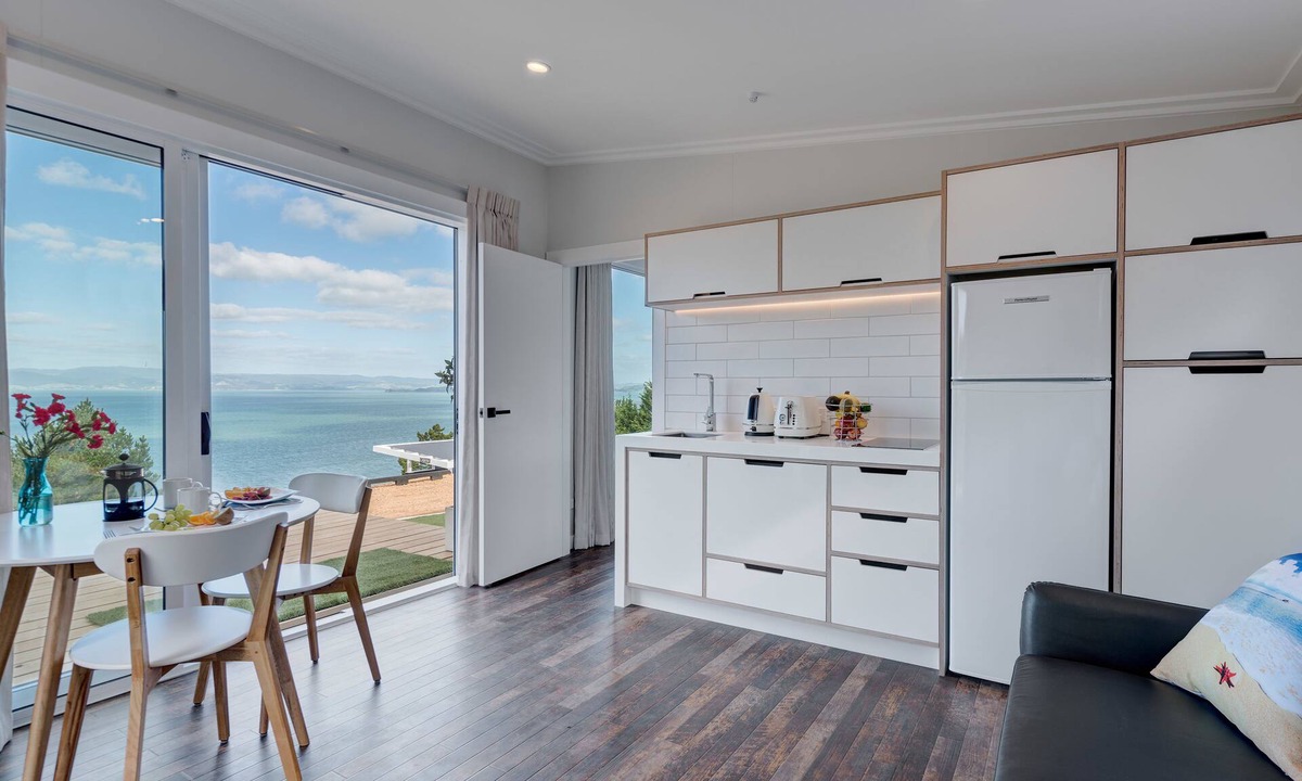 Waiheke Island House | Woodside Bay Chalets