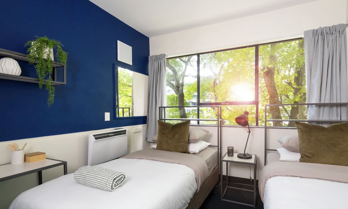 Newton Hostel | YMCA Hostel