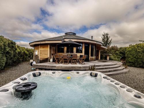 Ohakune House | Yurt Escape - Ohakune Spa Retreat