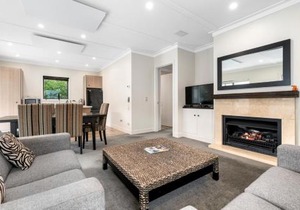 Cardrona Cottage - Cardrona Holiday Home in Queenstown