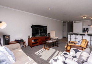 First Choice in Mangawhai - Mangawhai Holiday Home in Mangawhai Village