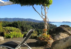 Hilltop Heaven - Kaiteriteri Holiday Home in Kaiteriteri