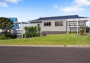 Mayor Magic - Onemana Holiday Home in Onemana