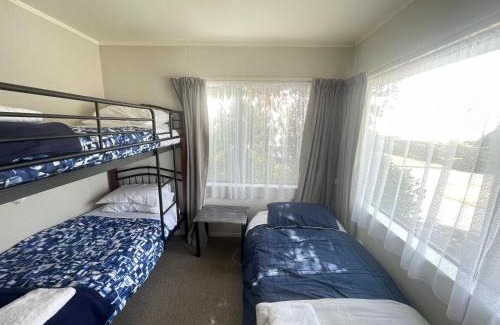 Taupo House | Lakewood Lodge