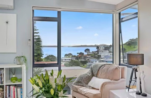 Russell House | 2- Bedroom luxury home