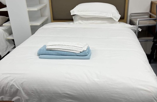 Auckland Apartment | 2 Double 1 Single 2 Sofa Beds - Suite 6
