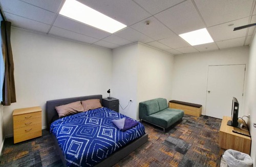 Newton Hostel | 234 Backpackers