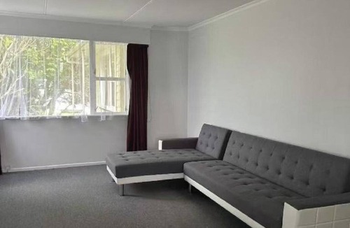 Palmerston North House | 3 bedrooms House