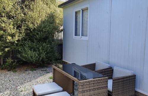 Woolston House | 30m² Tiny Home w/Parking | 5 mins to One NZ Stadium