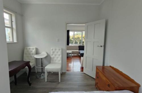 Mount Albert House | 4 Double, 1 Single and 2 Double Sofa Beds House A