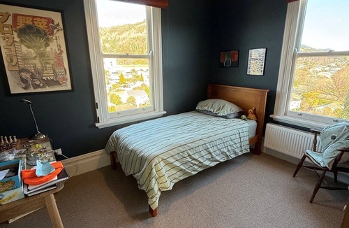 Nelson South Hotel | 5-bedroom house in central Nelson perfect for two family holiday