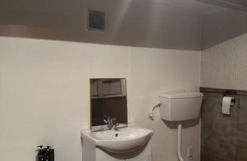 Palmerston North Apartment | 5 beds Studio, 77b Slacks Rd, Awapuni, Palmerston North