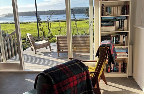 Port Waikato House | A restorative stay where the mighty Waikato awa meets the Tasman Sea