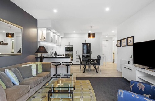 Auckland Central Business District Apartment | A Viaduct Institution 2 Bed 2 Bath at Latitude 37