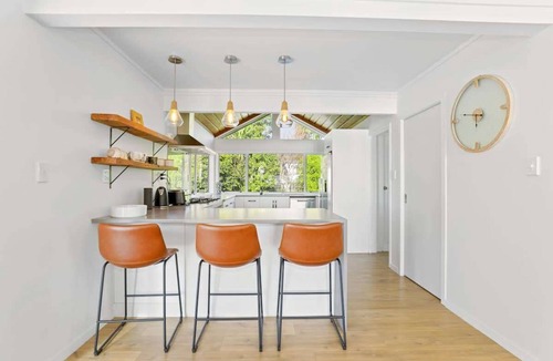 Lynmore House | Absolute Redwoods - Ride to the Forest, Sleeps 6