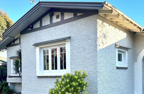 Palmerston North House | Accommodation for Work Crews & Contractors