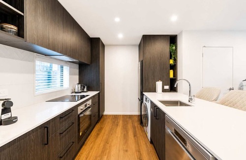 Addington Apartment | Addington 2BR with Patio & Parking | Near Hagley