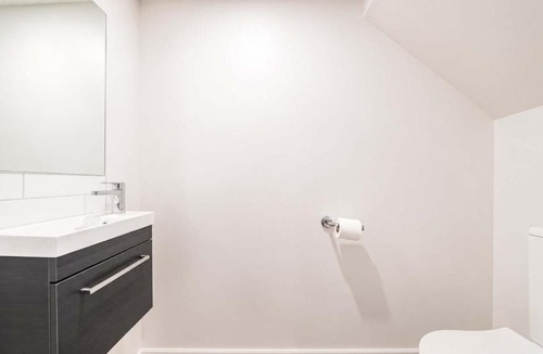 Addington Apartment | Addington 2BR with Patio & Parking - Near Hagley