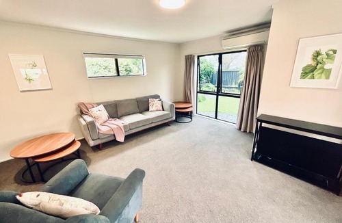 Mount Maunganui House | Aintree On The Park