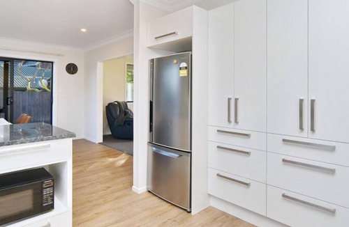 Burnside House | Airport Family Stay, Burnside - Lavandula 3