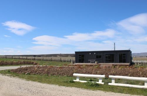 Clyde House | Alex Vineyard - Alexandra Holiday Home