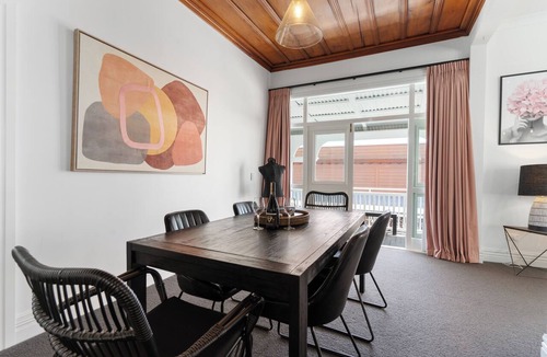 Martinborough Apartment | Altitude Apartment , 2 bedroom apartment in the heart of Martinborough