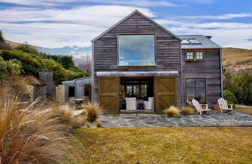 Queenstown House | Altitude Vista-Front row Seat to Queenstown's Finest Views