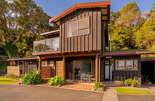 Amodeo Bay Resort | Anglers Lodge
