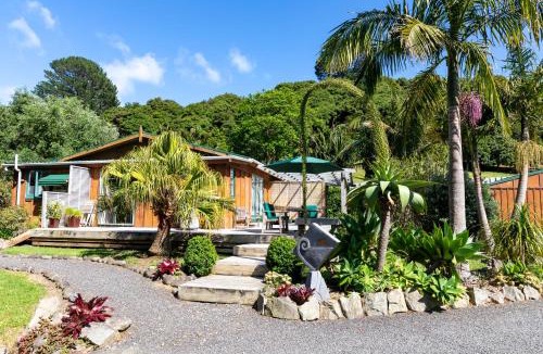 Tryphena Cabin | Aotea Lodge Escape Packages