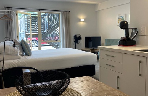 Tahunanui Hotel | Apex Motorlodge - Adults Only