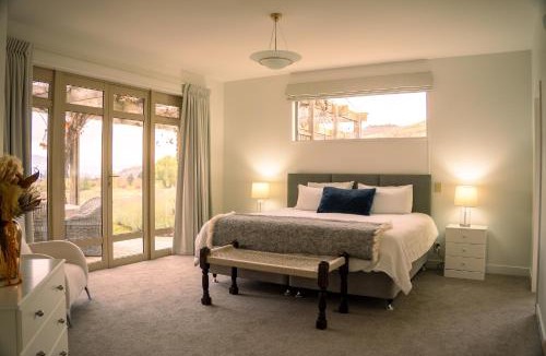 Lowburn House | Arthur's House at Carrick Vineyard